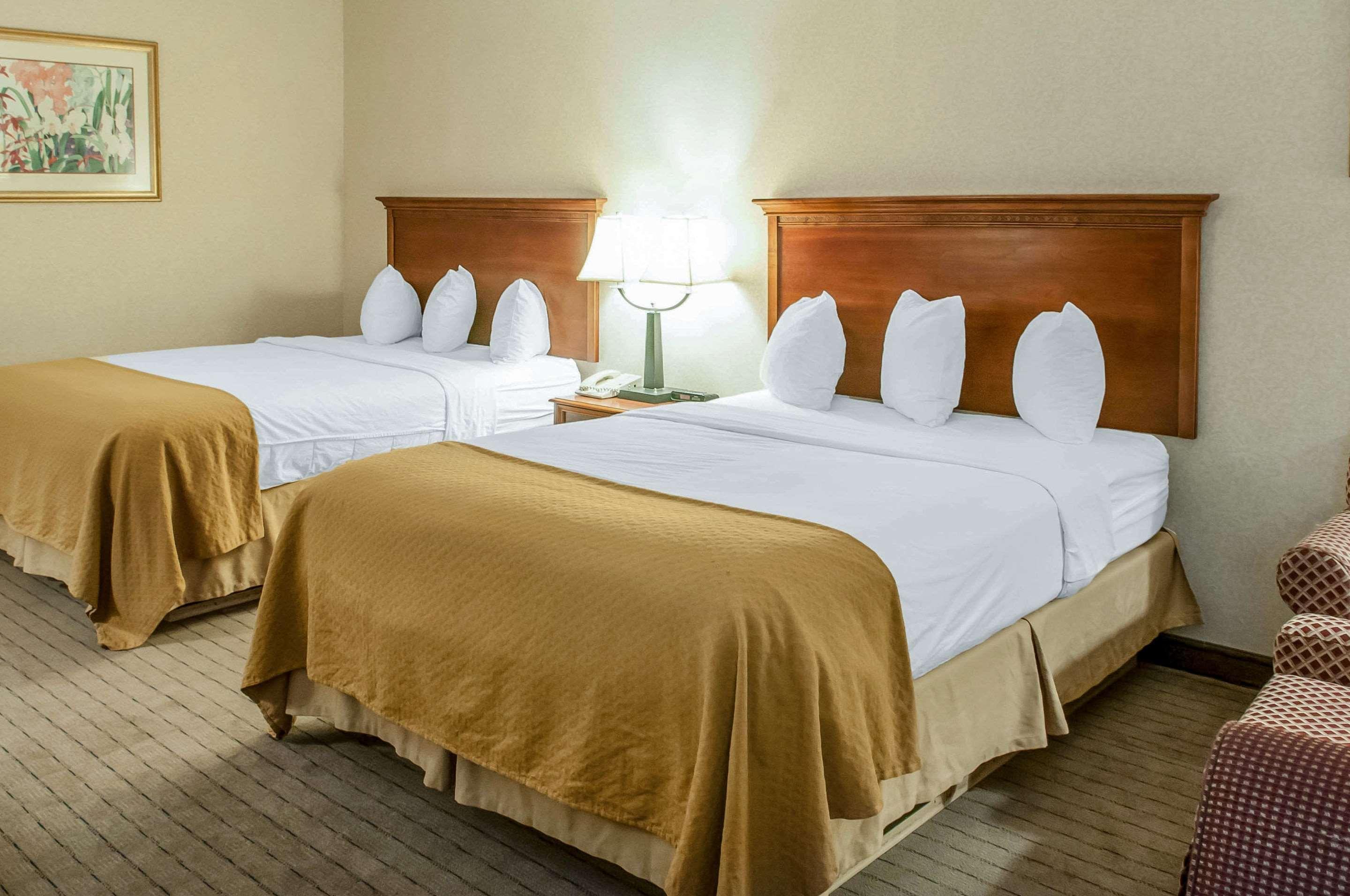 Quality Inn & Suites Grants - I-40 Esterno foto